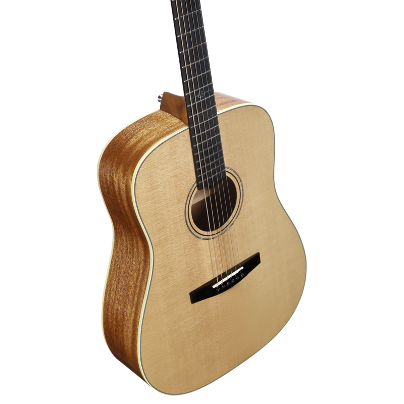 Alvarez Laureate Dreadnought Acoustic Electric LD60e